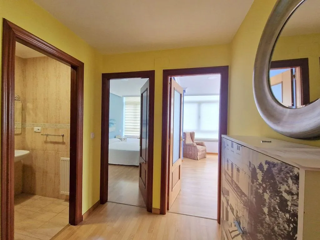 Entrée - Furnished Flat with Terrace in Cabo Peñas