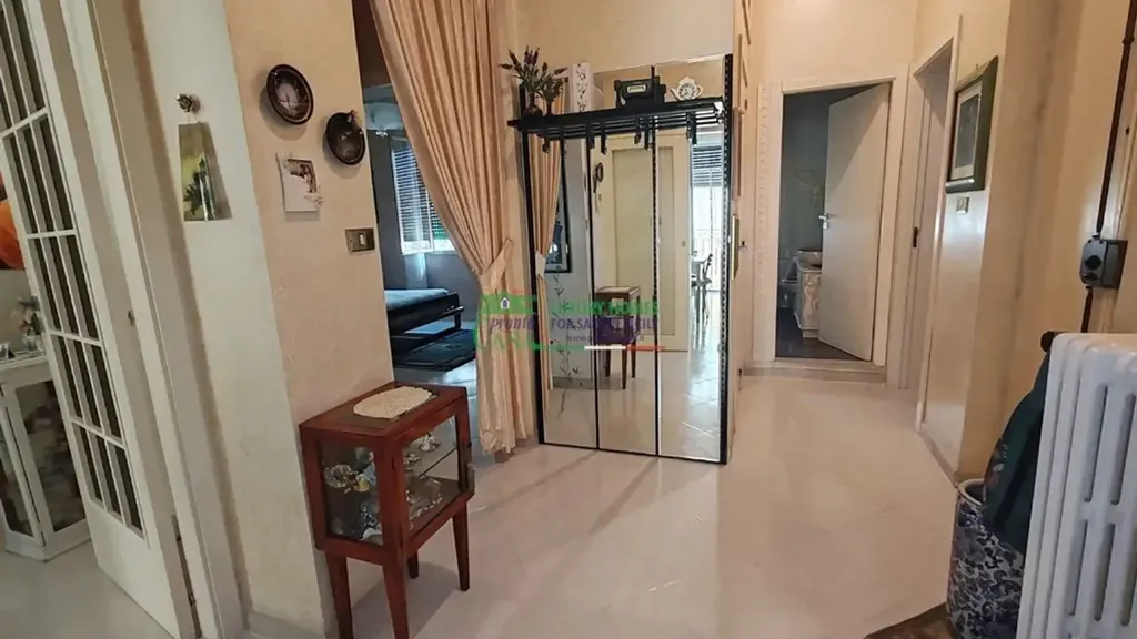 Ingresso - 3rd Floor Apartment with Garage in Ragusa