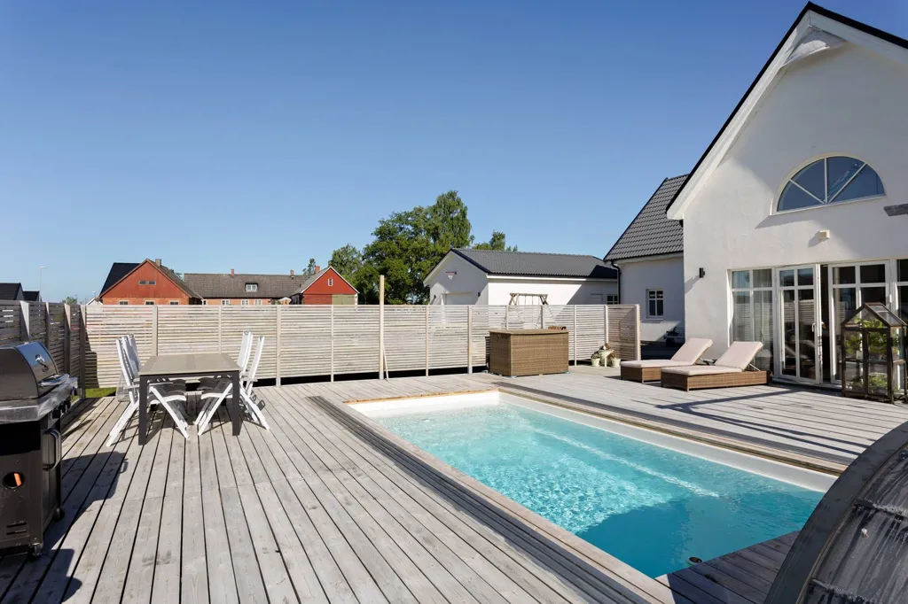 Bassein - Modern Villa with Pool in Svedala