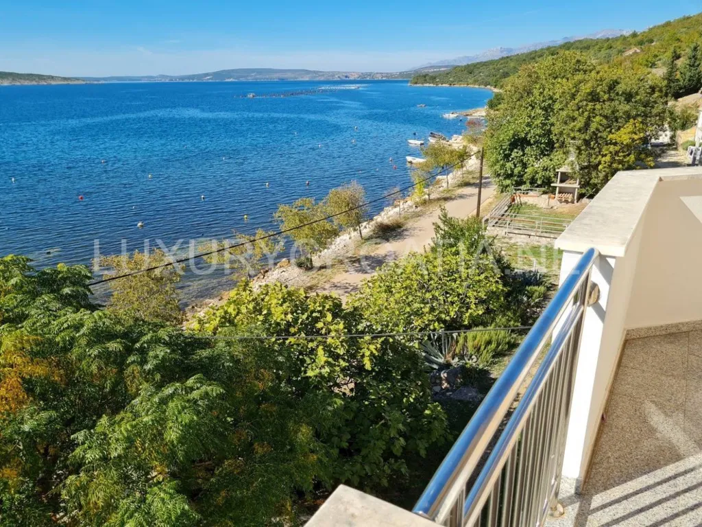 Balcon - Seafront House with Terrace in Posedarje