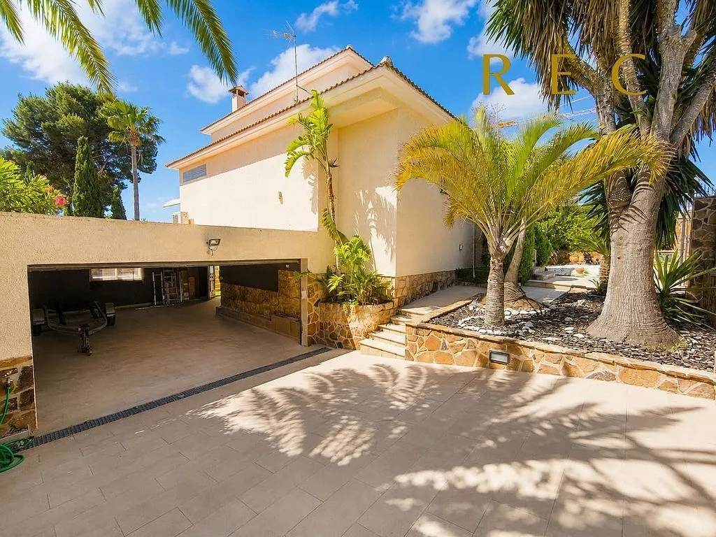Välivaade - Chalet with Pool and Terrace in Coblanca