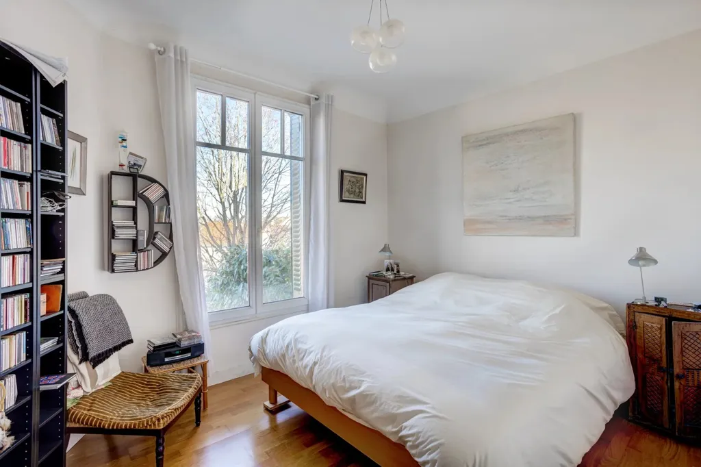 Chambres - Maison de 6 Pièces avec Jardin à Meudon Val Fleury