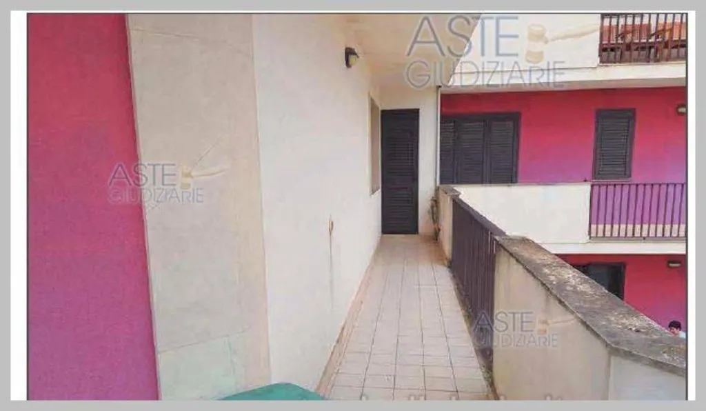 Rõdu - Apartment with Balcony and Terrace in Modica
