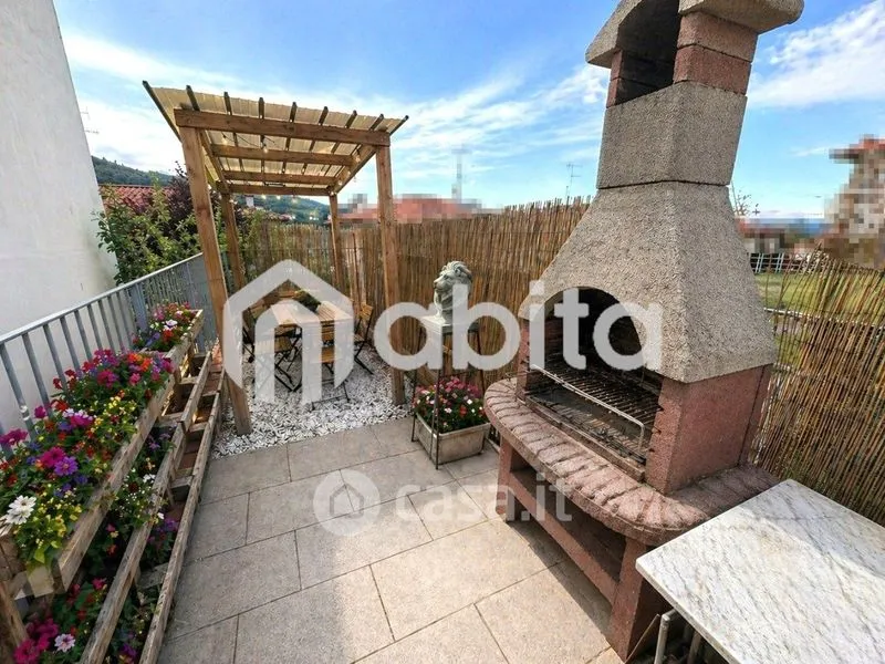 Terrazza - Trilocale with Panoramic View in Cavriglia
