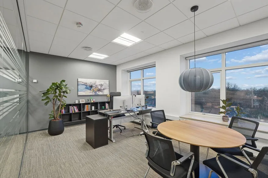 Studio - Office Space with View at Køge Idrætspark