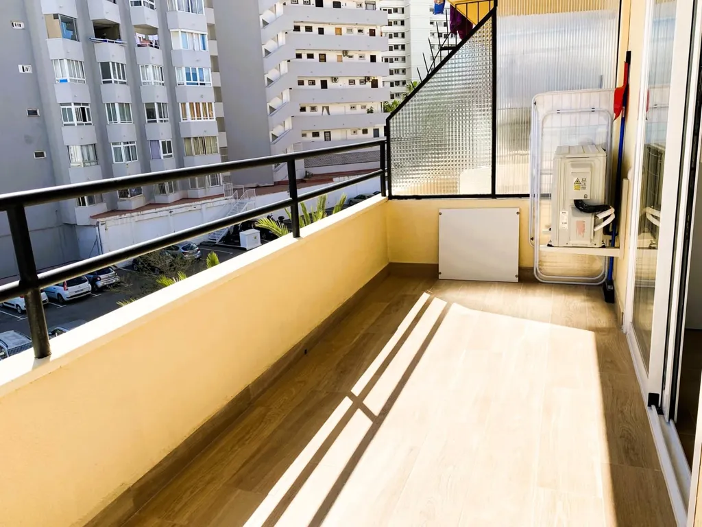 Balcon - Studios with Sea View in Cala Mayor, Palma de Mallorca