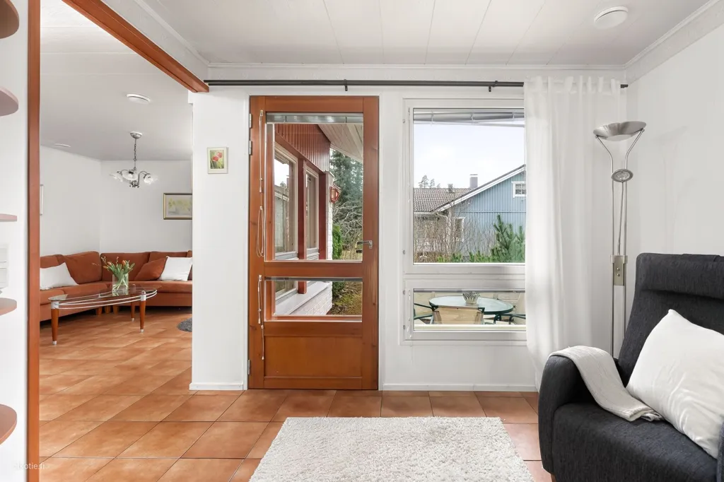 Séjour - Detached House with Garden in Veikkola, Kirkkonummi