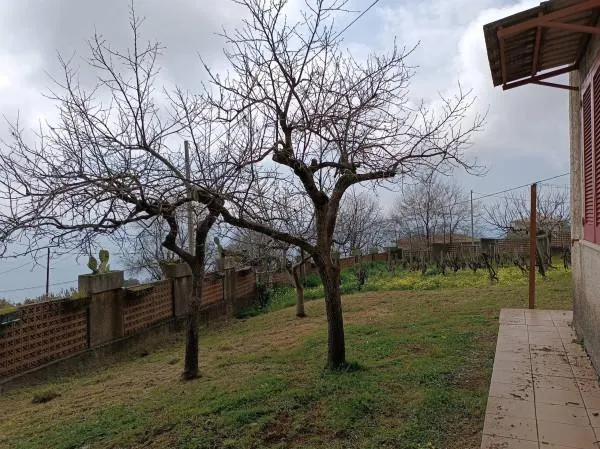 Garten - Villa Apartment with Terrace in Bonifati