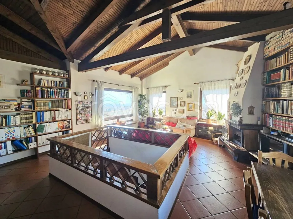 Soggiorno - Villa with Panoramic Views in Condove