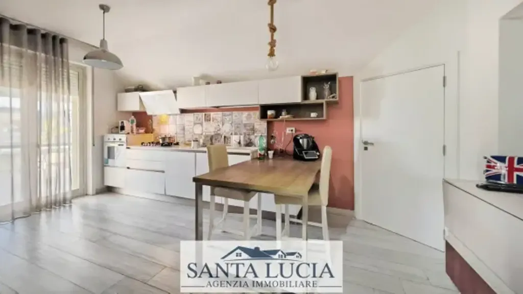 Cuisine - Mansarded Apartment with Terraces in Canicattì