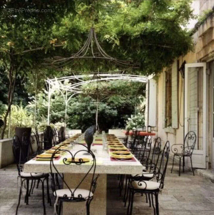 Terrasse - Domaine Mas de Bellombre avec Piscine en Provence