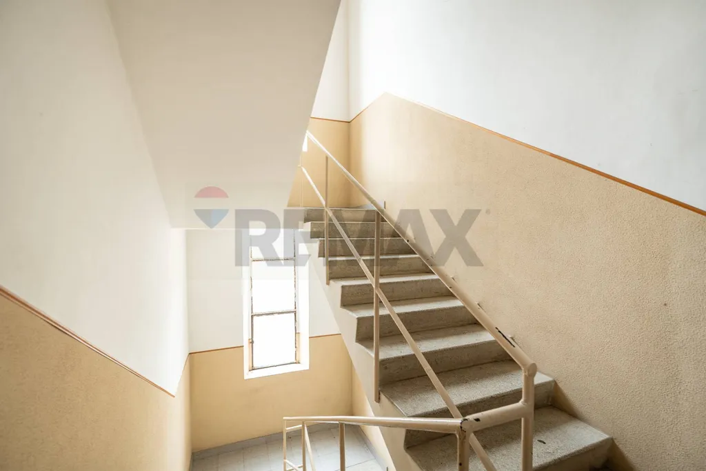 Toad - Rustic Apartment with Balcony in Serra San Quirico