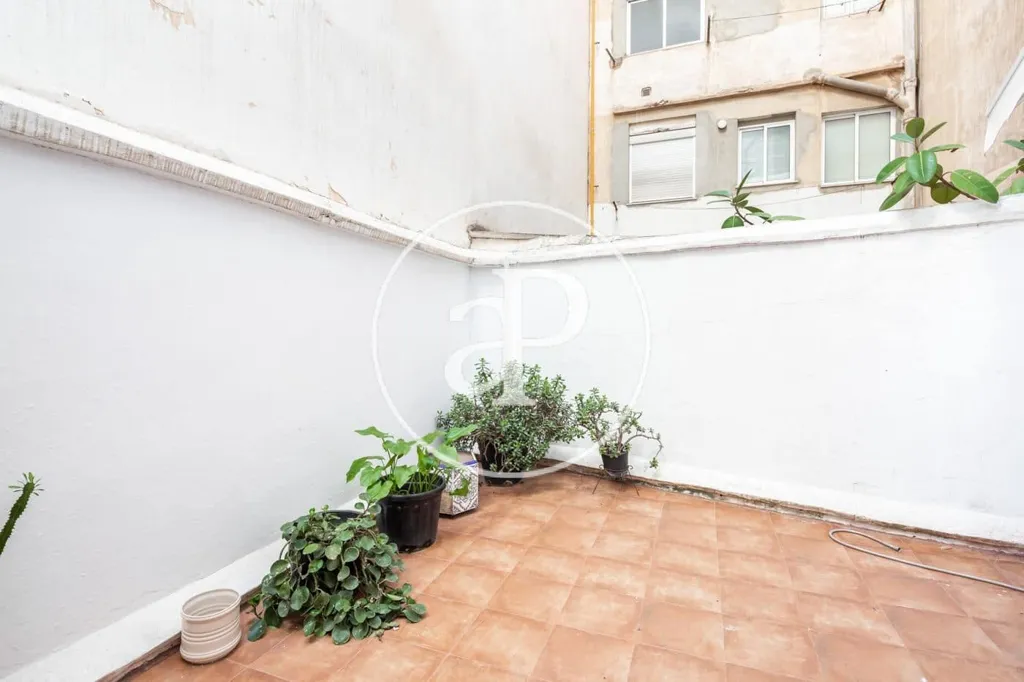 Jardin - Modern Flat with Terrace in Nou Moles