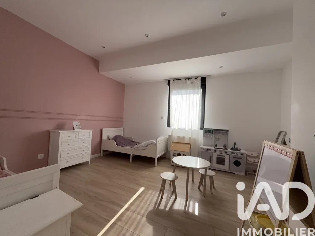 Chambres - Maison avec Jardin et Terrasse à Tourcoing