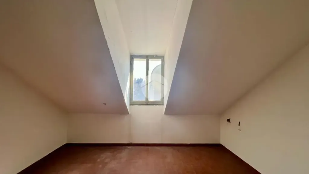 Toad - Mansard Apartment with Panoramic View in Monastero di Lanzo