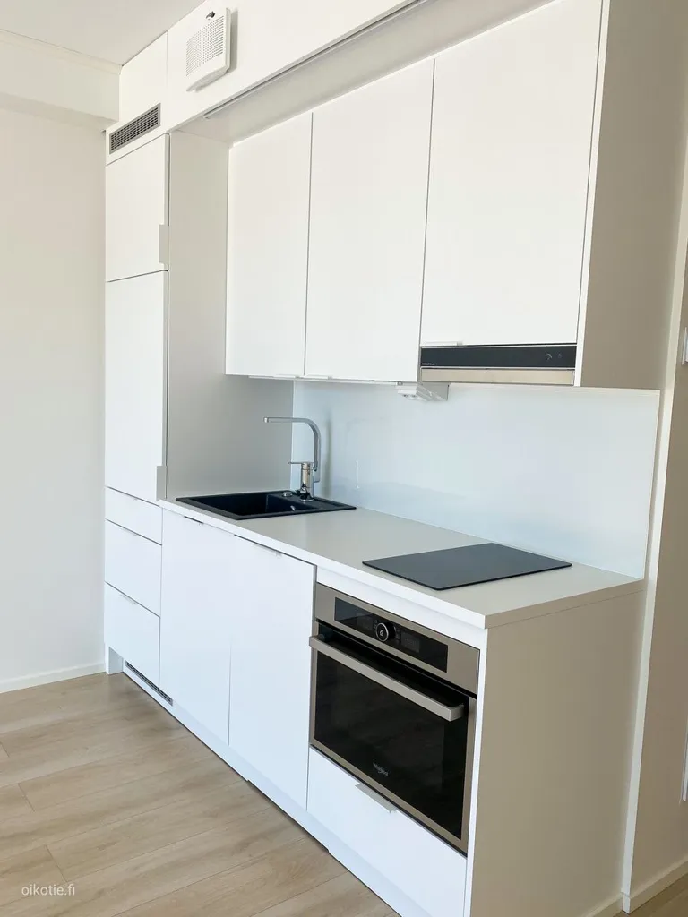 Köök - Modern Studio Flat with Balcony in Tampere