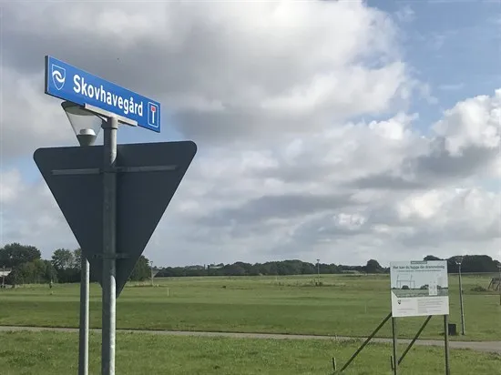 Aed - Year-Round Plot with 5G Coverage in Stouby