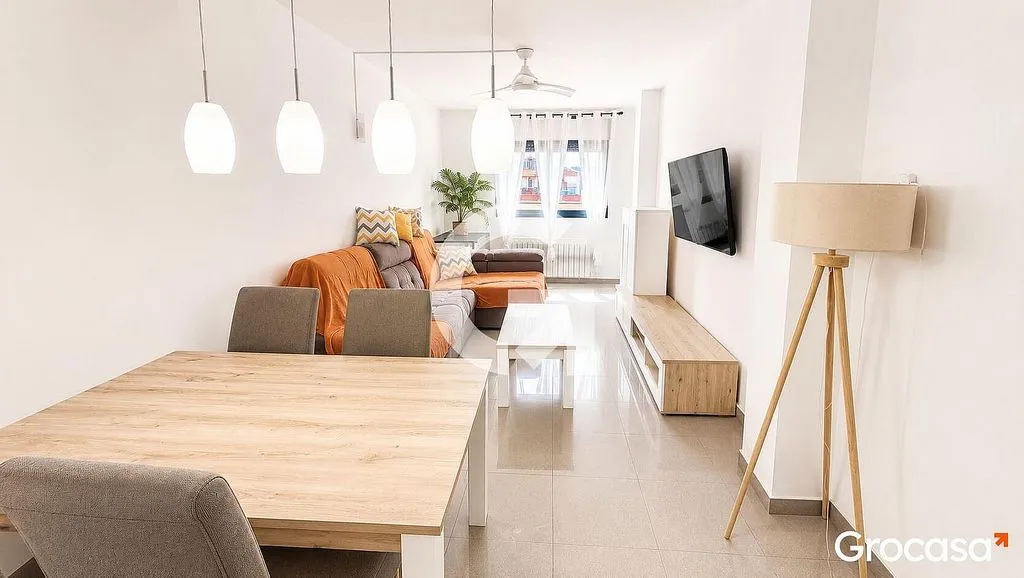 Söögituba - Apartment with Parking in El Vendrell