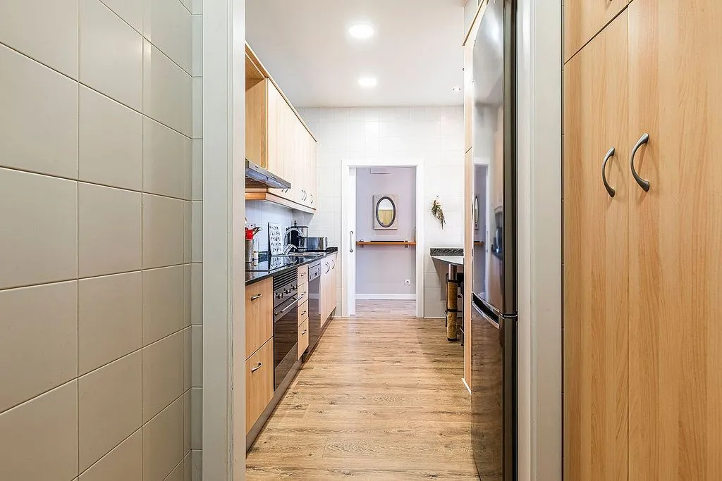 Esik - Apartment with Industrial Charm in Igualada Centre