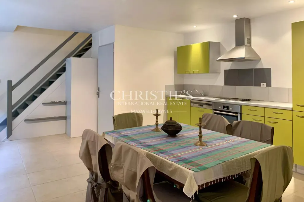 Sala da pranzo - Historic Manor with Courtyard in Tusson, Charente