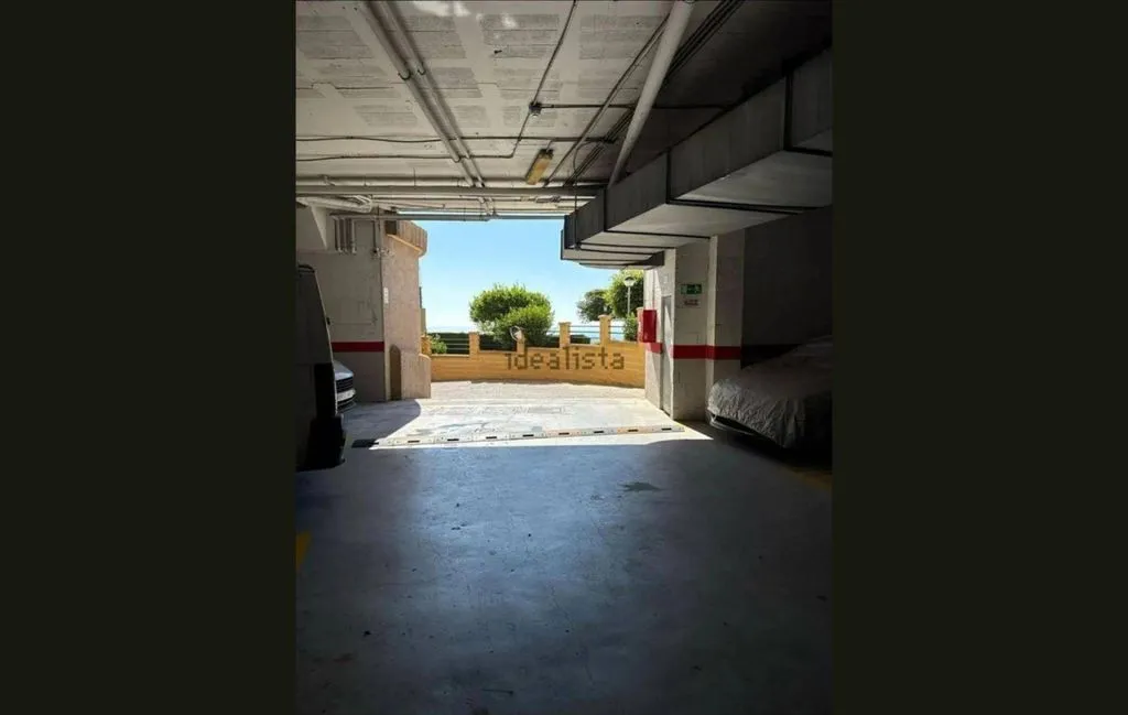 Garage - Luxury Flat with Sea Views in Mijas