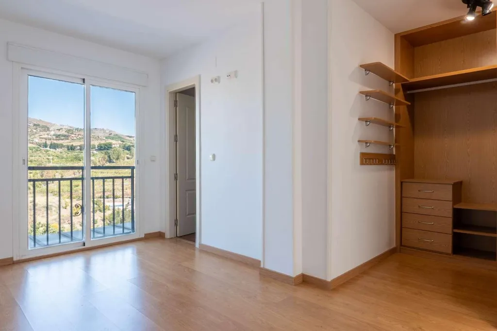Pièces - Penthouse with Terrace in Salobreña Centro