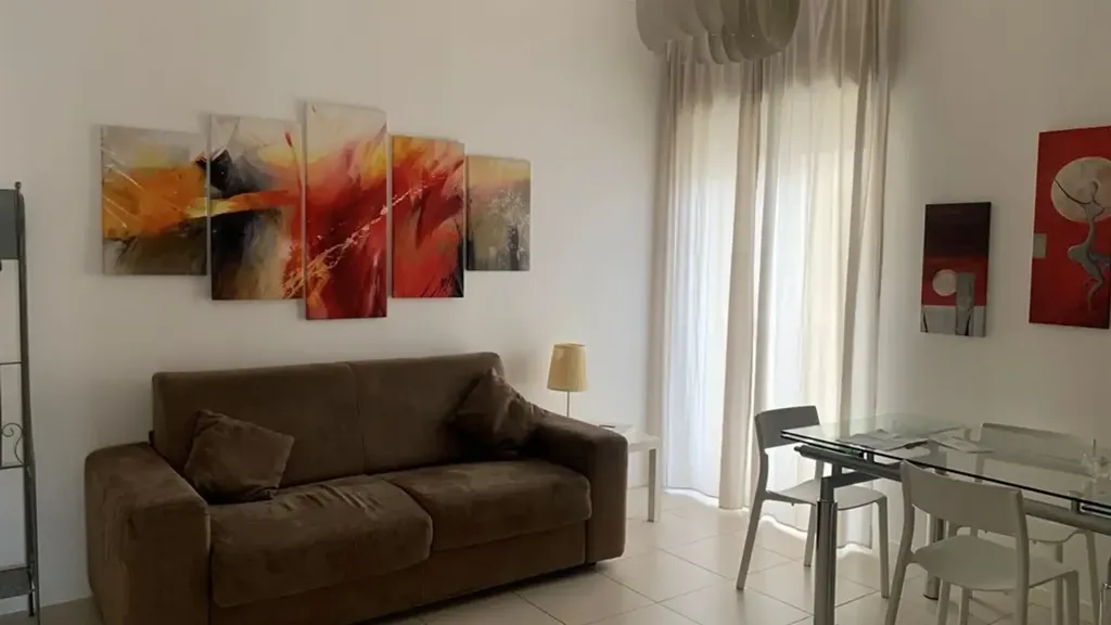 Elutuba - Furnished Flat with Balcony in Palermo