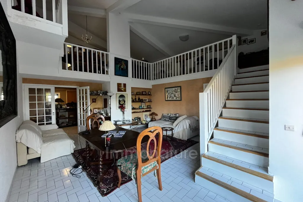 Elutuba - Duplex Apartment with Terraces in Ganges