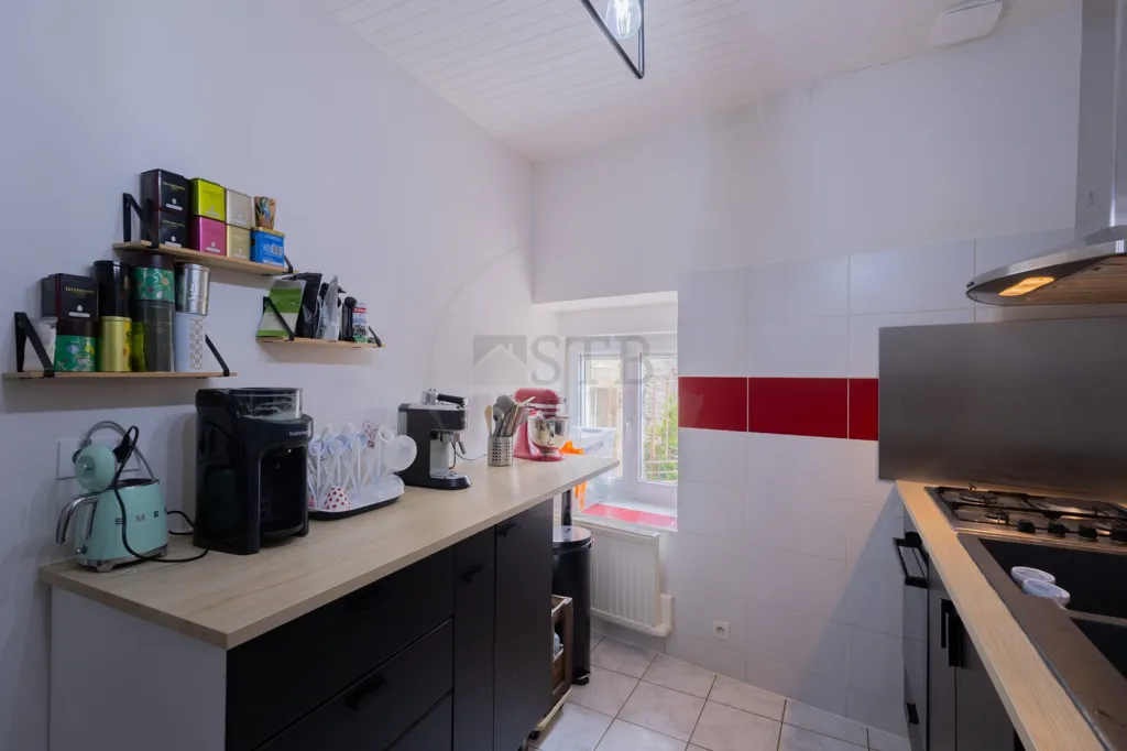 Cuisine - Maison de Hameau Rénovée avec Caves à Privas