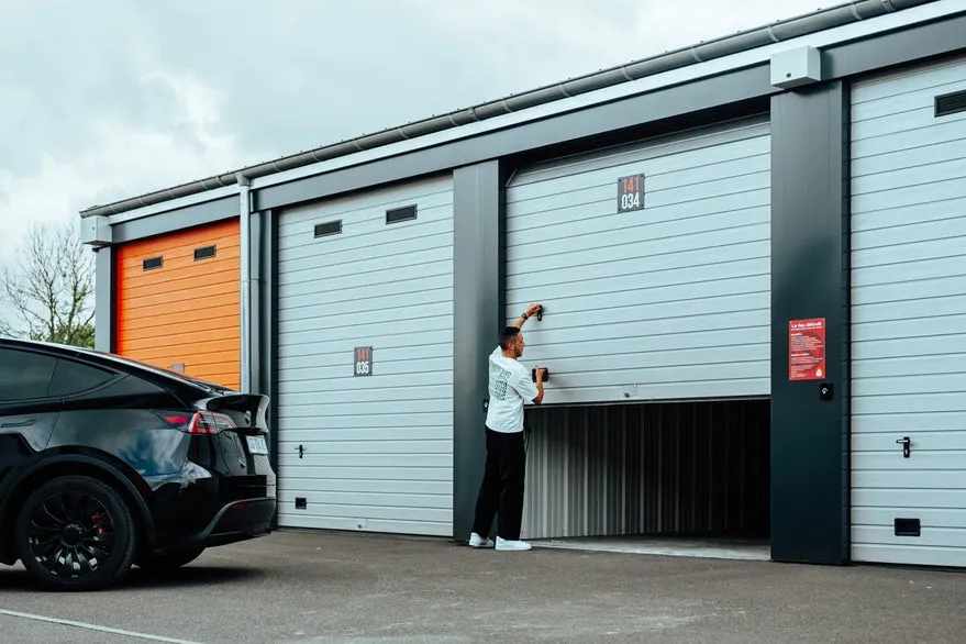 Garage - Secure Storage Units in Klarup