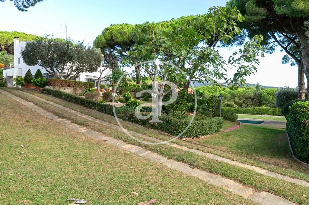 Jardin - Luxury Villa with Pool in Sant Andreu de Llavaneres