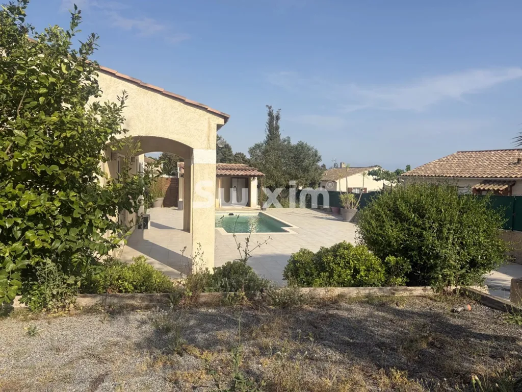 Piscine - Villa avec Piscine face au Rocher de Roquebrune