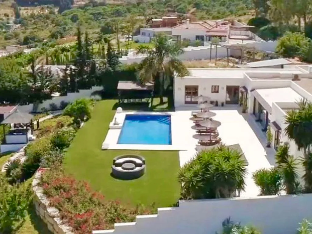 Õhuvaade - Luxury Villa with Pool in Estepona, Malaga