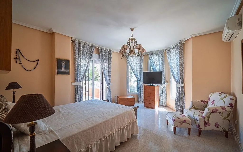 Chambres - Chalet with Pool and Terrace in Rojales