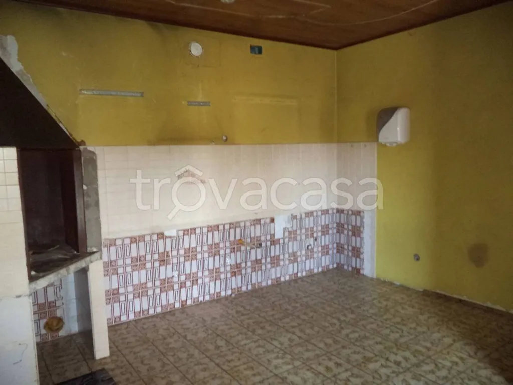 Cucina - Spacious Villa with Garden in Carlino