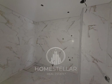 Vannitoad - Luxury Duplex with Balcony in Seixal
