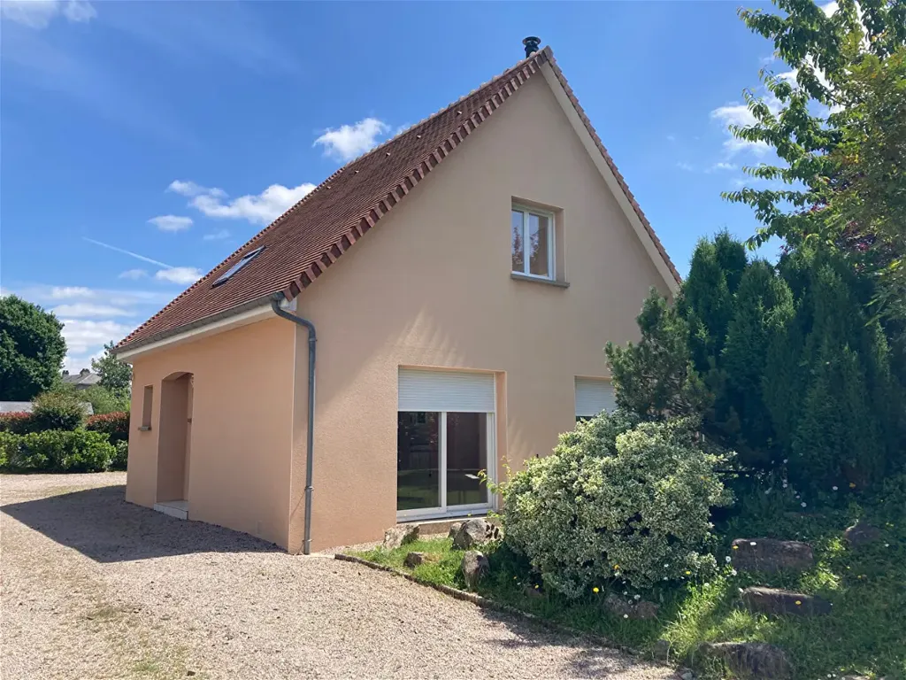 Exterior - Detached House with Garden in Flers