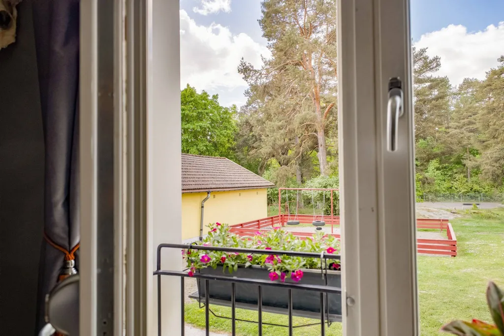 Balcon - Studio Flat with Balcony in Enköping