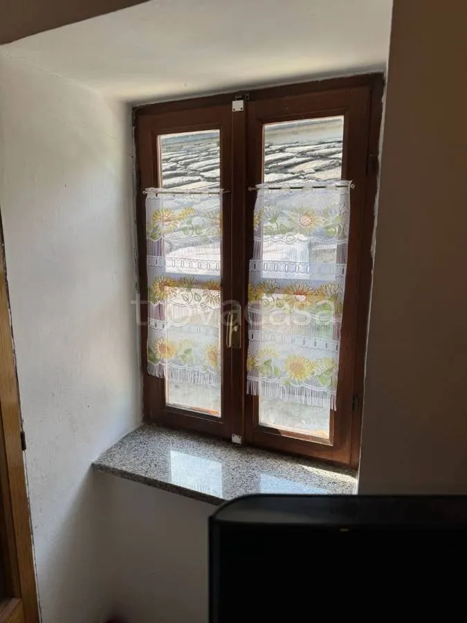 Pièces - Furnished Apartment with Mountain View in Usseglio