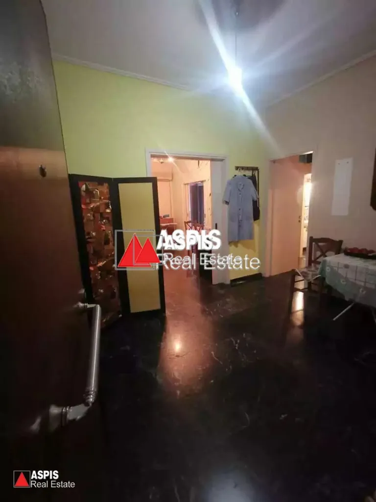 Garage - Apartment with Sea View in New Phaleron