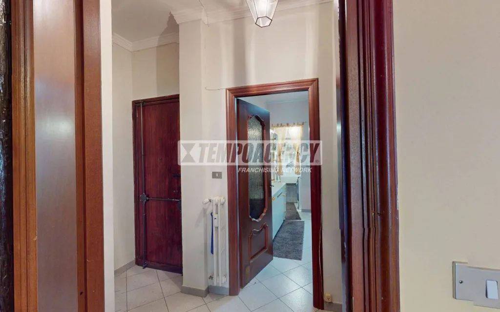 hallway_entrance