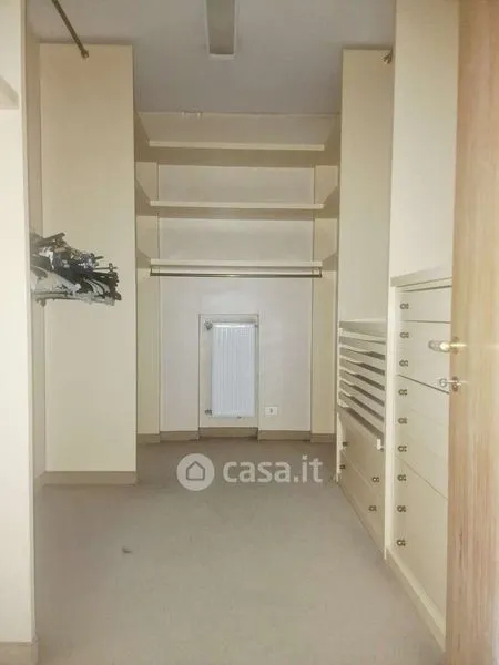 Toad - Spacious Apartment with Private Lift in Vigevano