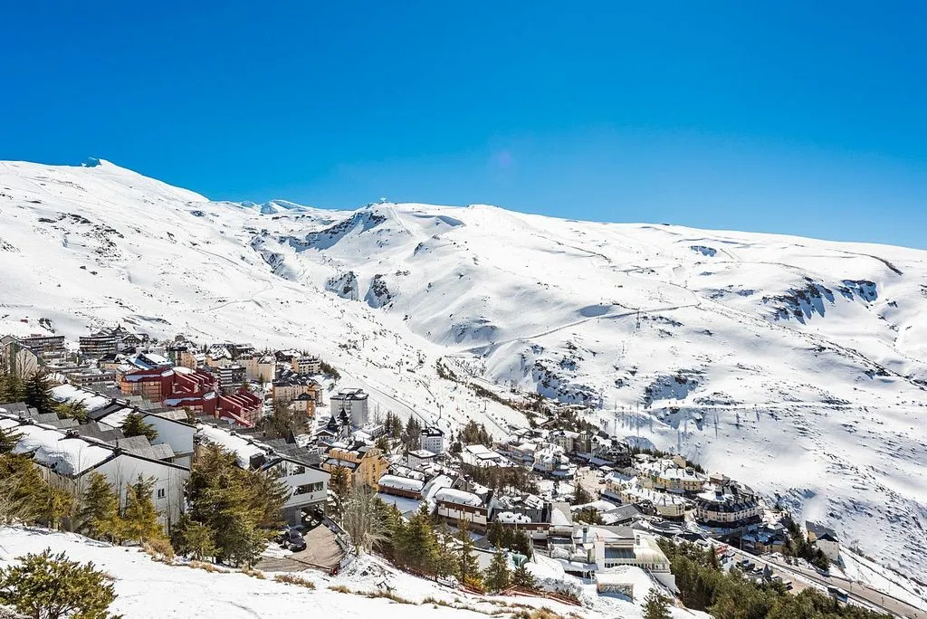 Apartment with Terrace in Sierra Nevada