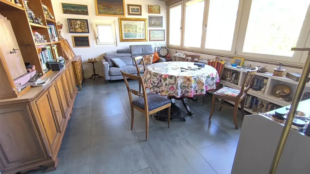 Salle à manger - Panoramic Penthouse with Terrace in Florence