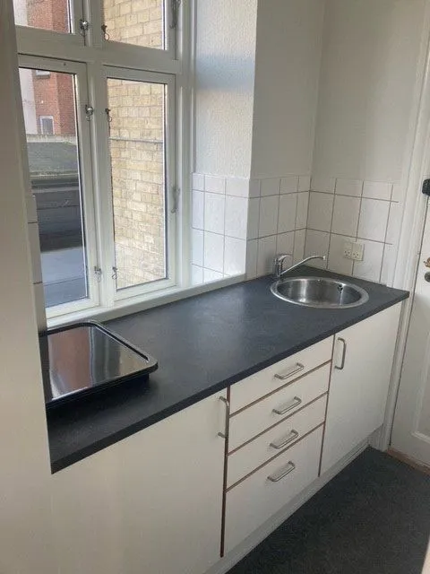 Cuisine - 2-Bedroom Flat with Cycle Yard in Vestbyen