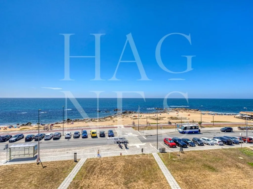 Penthouse with Sea View in Vila Nova de Gaia