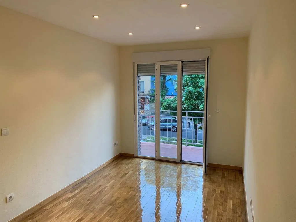 Pièces - Apartment with Terrace in Paseo Esperanza