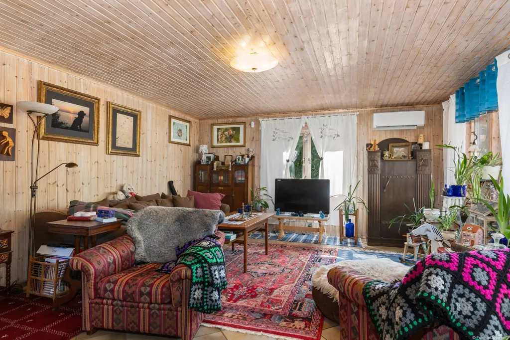 Elutuba - Villa with Garden in Varpeäng