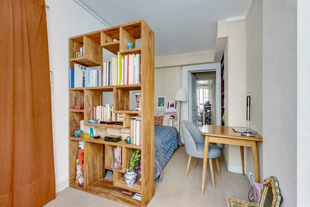 Chambres - Appartement 3 Pièces avec Parc Privé à Paris 14ème