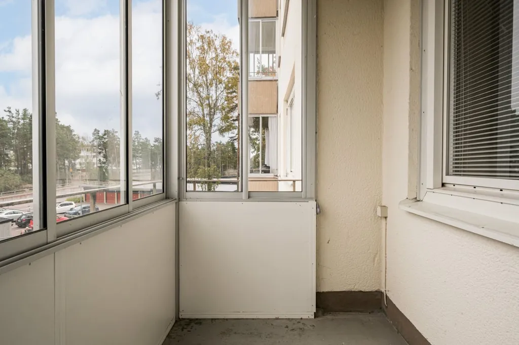 Balcon - Well-Planned Flat with Glazed Balcony in Skoghall